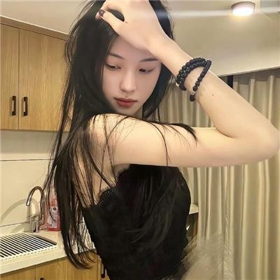 红色背篓